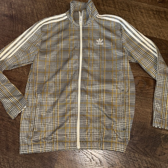 Adidas men’s jacket - Picture 2 of 4